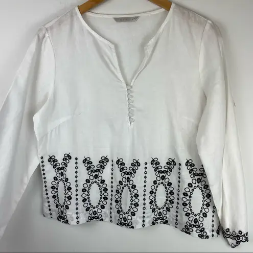Tweeds Linen White Eyelet Blouse Top Sz Medium Boho Coastal Grandma