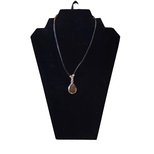 Lia Sophia De Orse Black & Silver Mother of Pearl Teardrop Necklace