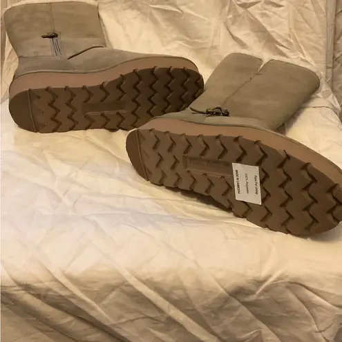 Koolaburra by UGG Kelissa Tall Women boots Size 7 Tan