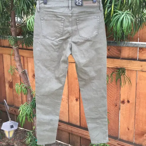 Treasure & Bond distressed zip ankle skinny pants