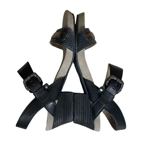 OTBT Sandals Block Heel La Luz Comfort Shoes Black Hammered Metal Women’s sz 9