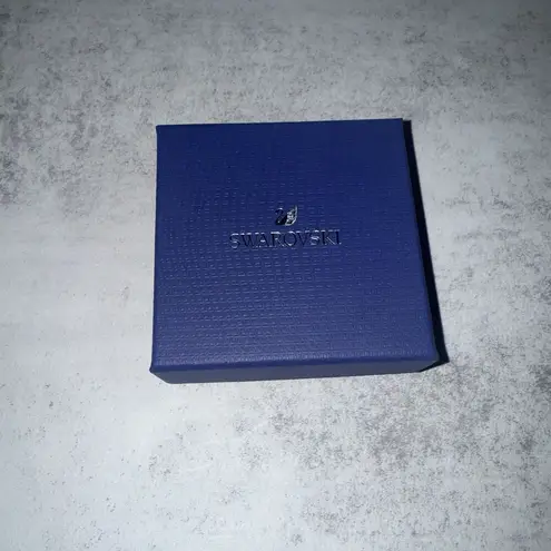 Swavorski NEW Authentic SWAROVSKI DEXTERA Hoop Pave Small White Rhodium Earrings #5446004