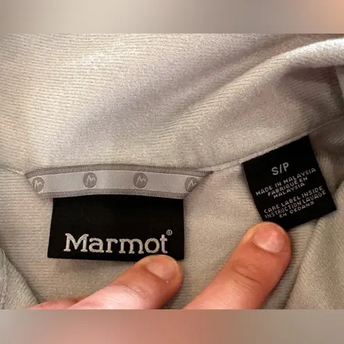 Marmot women’s lightweight windbreaker pink grey size small