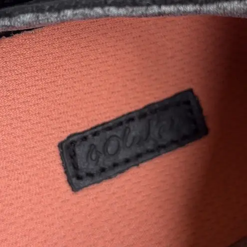 EUC OluKai Miki Li Sneakers Grey Black Size 8.5 Retail $130.00 Gray