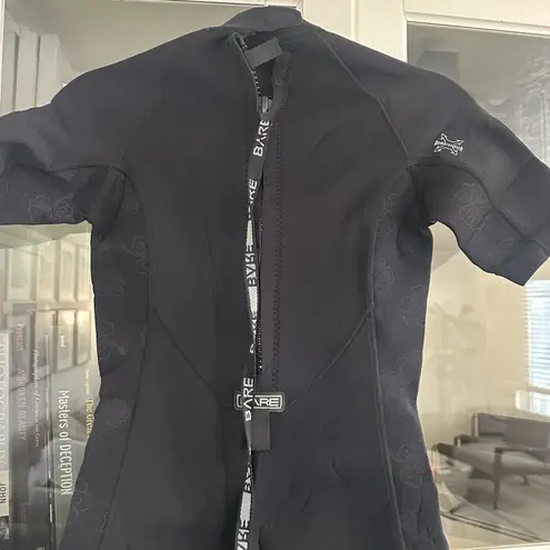 Bare Wet Suit Women's Size 10 Black Knee Length‎ 2/2m Wetsuit