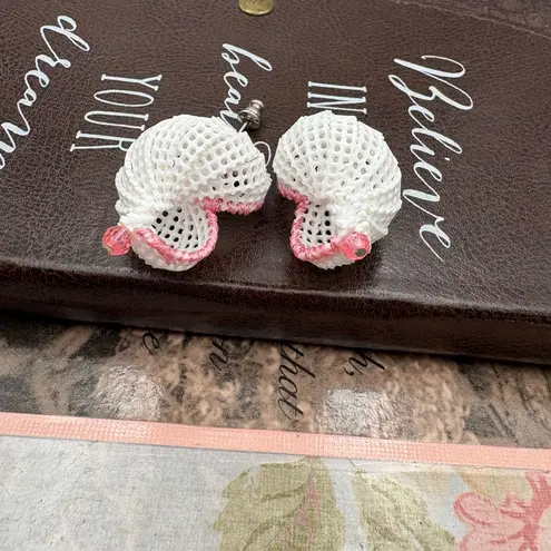 Vintage Handmade White Mesh & Pink Beaded Drop Earrings Retro 80s