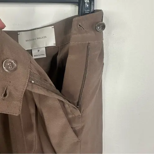 Brochu Walker Size P (XS/S) 100% Silk Brown Cuffed Mini Shorts
