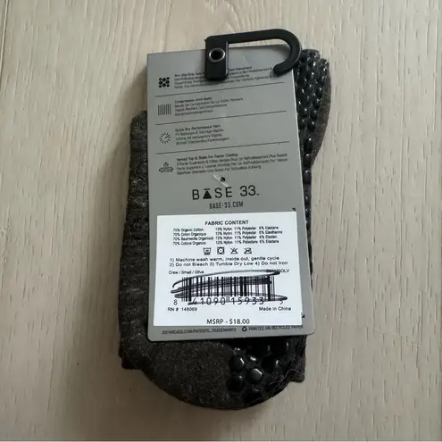 NWT Base 33 Crew Grip Socks Yoga Barre Pilates Unisex Size Small Gray