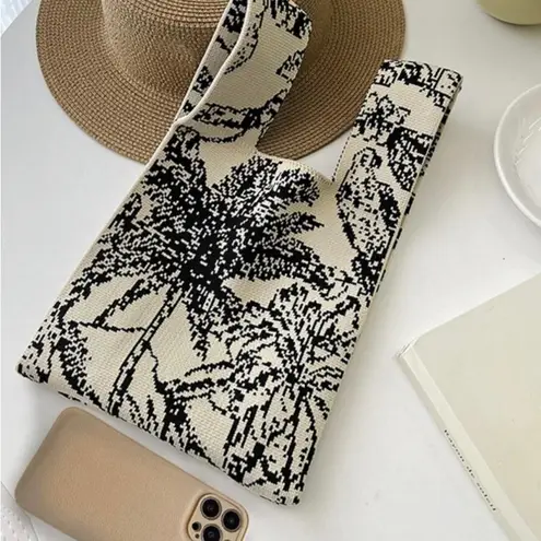 Mini Coconut Tree Pattern Satchel Bag