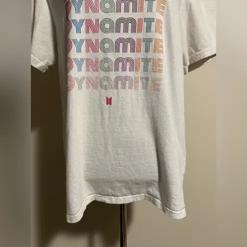 EUC BTS Big Hit Entertainment White and Pink Dynamite Graphic Tee size medium