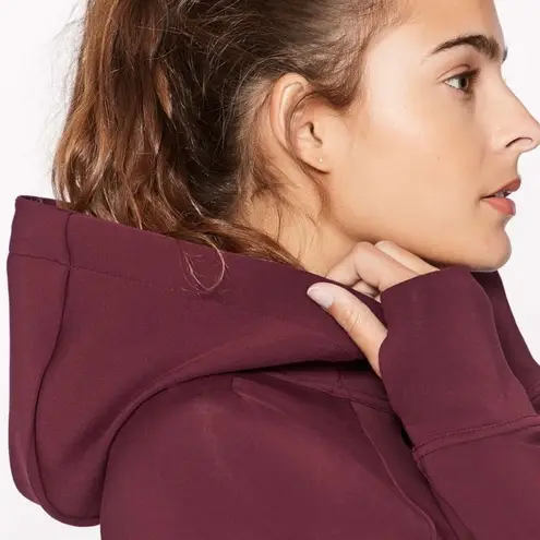 Lululemon  Tech Lux Jacket in Burgundy Size: 6