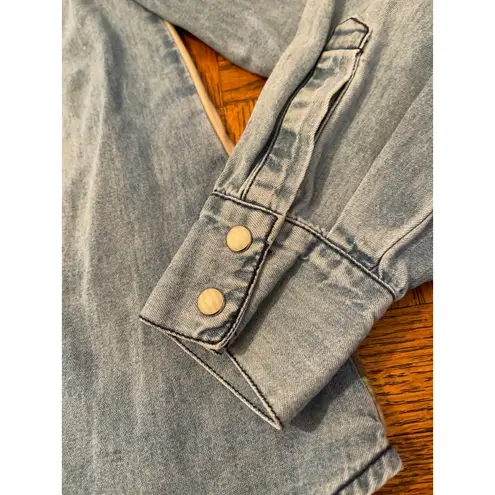 SEDONA SUNSET CACTUS SCENE WESTERN YOKE DENIM BUTTON DOWN SMALL Blue