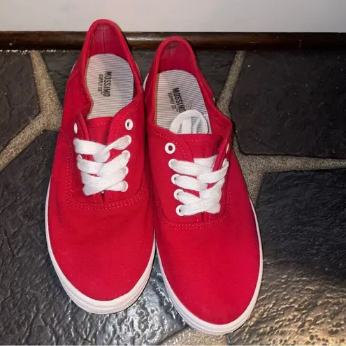 Red Canvas Lace Up Essential Sneakers Size 7 Casual Minimalist