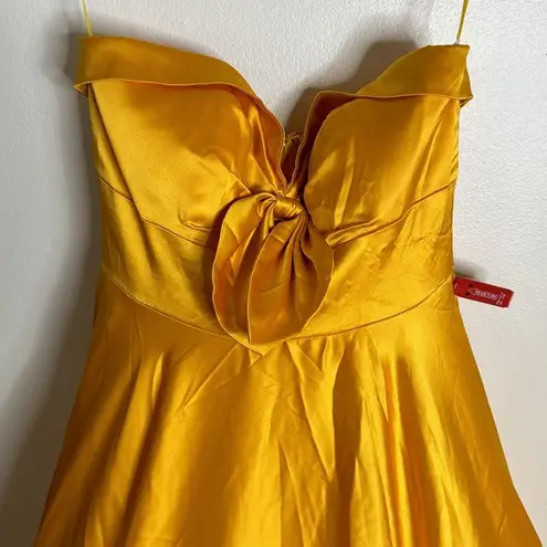 Mac Duggal BOW SWEETHEART STRAPLESS A LINE GOWN belle dress size 6 Style #67995