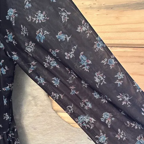 Floral Long Sleeve Dress With Sheer Sleeves and Lined. Size Large Black