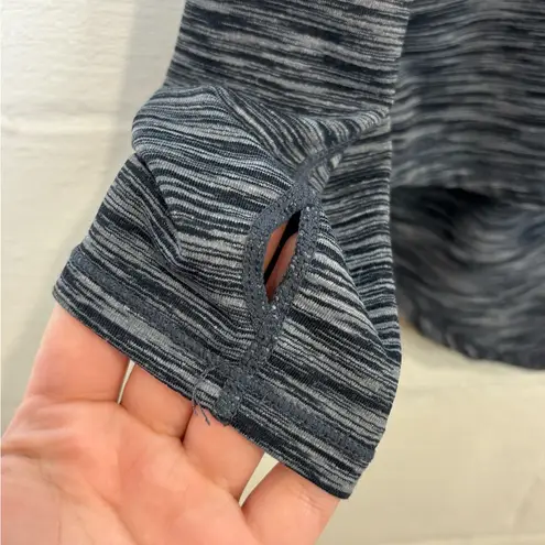 Zyia Active Woman’s Open Back Lightweight Grey Flowy Sportswear Top Size XL