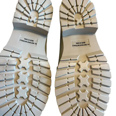 DV Dolce Vita NWT Crisp Lug Sole Loafer Womens 6.5 Dune Neutral Beige Shoes Tan