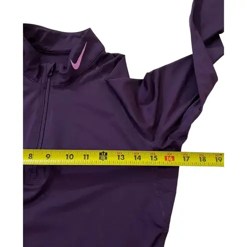 Nike  Purple Athletic Top w/ Thumb Hole Women Size Small | 31-22