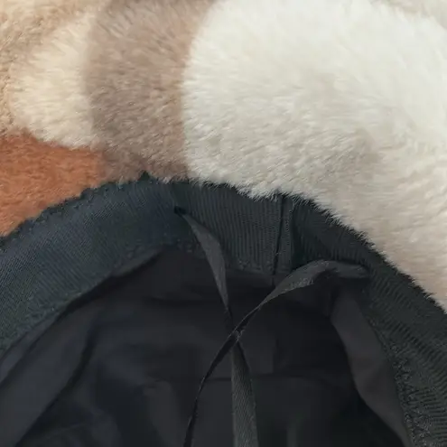 Plaid Faux Fur Fuzzy Warm ADJUSTABLE Luxury Winter Bucket Hat White