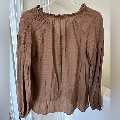 Beautiful Neuflora blouse Brown