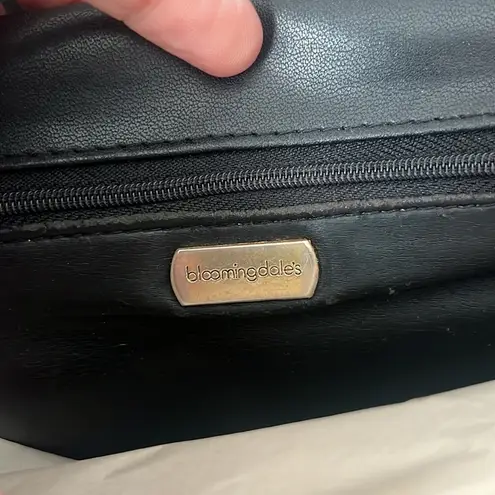 Bloomingdales Vtg Bloomingdale’s Black Leather Crossbody Handbag