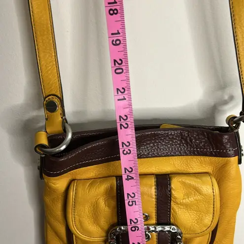 B. Makowsky Yellow and Brown cheetah print interior Crossbody purse w/dust bag