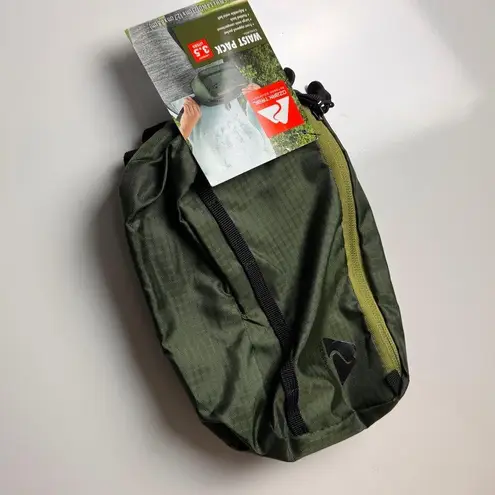Ozark Trail Outdoors Durable Lightweight Green Waist Pack New With Tag