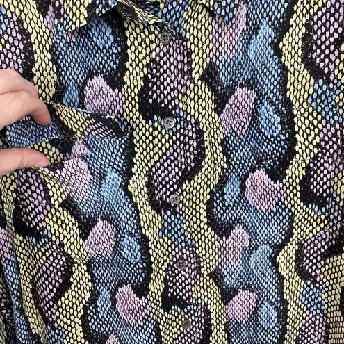 Equipment  Femme Blue&Yellow Multi Color Snake Print Silk Button Up Blouse Sz.M