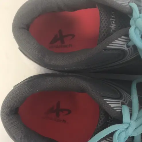 Women’s Light Walking Sneakers Gray Size 8