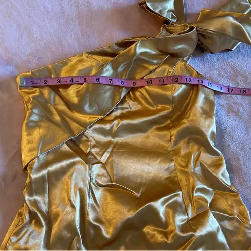 NWOT gold satin one shoulder prom dress with bow on shoulder back slit size 8