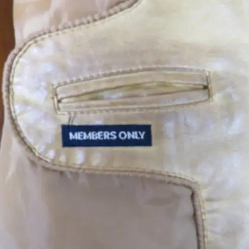 Members Only 90s Women's Tan Brown Camel Vintage Motto Biker Jacket Small