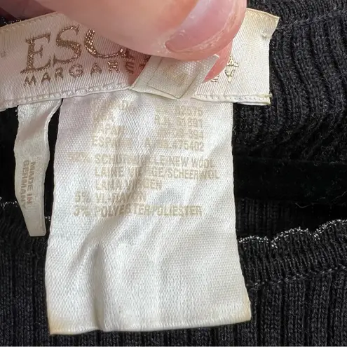 Escada Women’s Vintage New Wool Blend Short Sleeve Knit Shirt Size Large Black