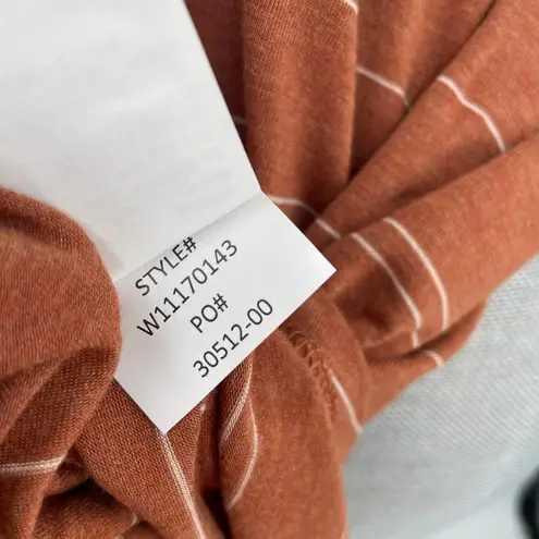 prAna NWT Foundation Scoop Neck Tank Top Shirt Size Medium Orange Stripe Stretch