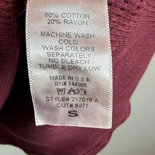 Able Sweater Dress Women's Small Burgundy Texture Knit Geometric Button Cuffs Red