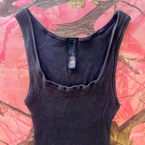 skims cotton rib tank black soot