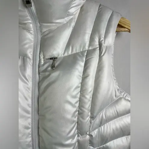 Spyder Women’s Timeless Down Vest White Shimmer / Spark Pink Lining Size M