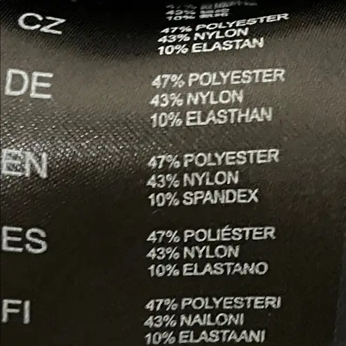 Kuhl Mova Skort size Medium