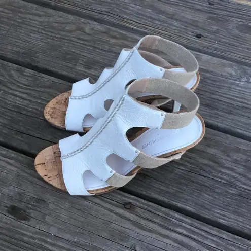 Modern and SUPER COMFY D.PLINER sandals 🦋 White Size 8.5