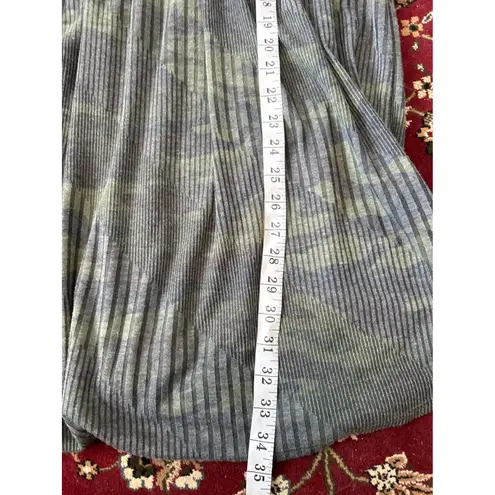 JODIFL Women's Green Camouflage Ribbed Knit Short Sleeve Babydoll Dress Large