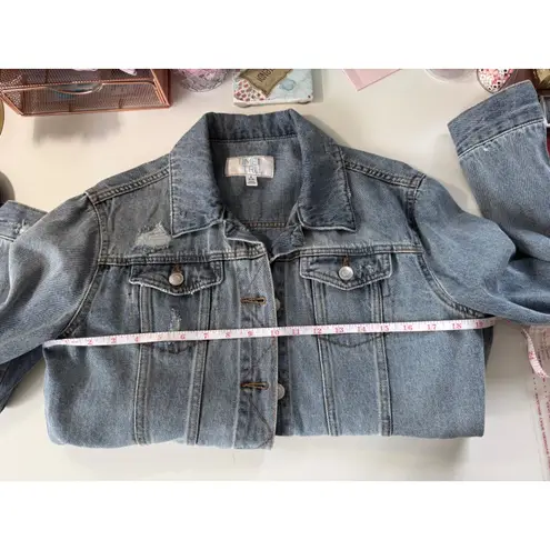 Time and Tru Denim Jacket Distressed Light Wash Women's Size 4