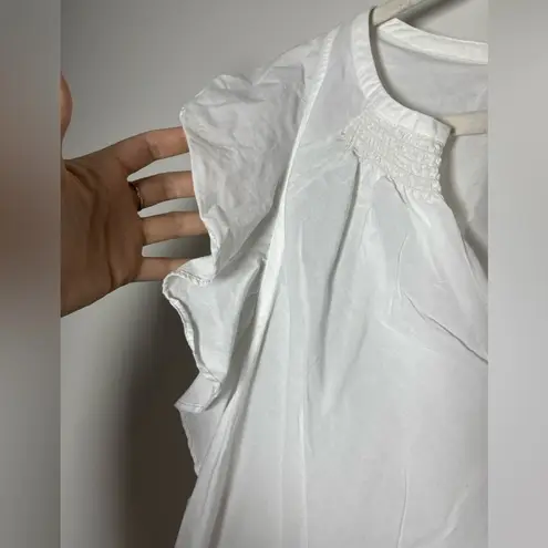HD in Paris Anthropologie Pristine White Ruffle Sleeve Top, size 8