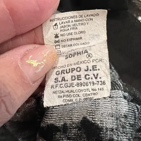 SOPHIA Floral Burnout Velvet & Mesh Top – Black – Size 34 (S/M) – EUC