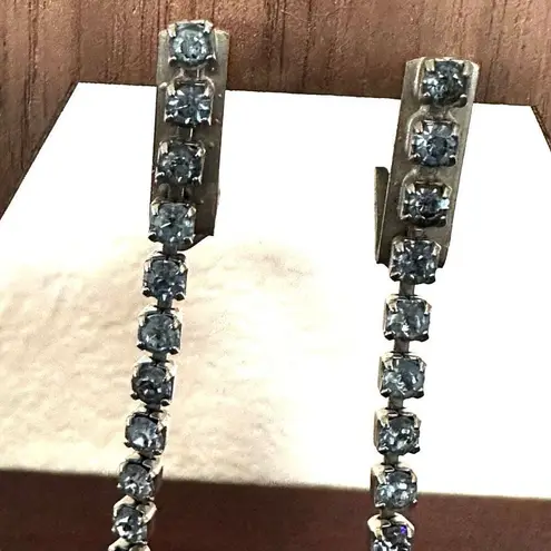 Vintage blue Rhinestone Sweater Guard Collar Clip