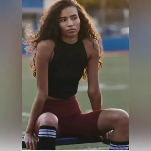 Free People Movement NWT Epic Mock Neck Muscle Tank in Navy size XL