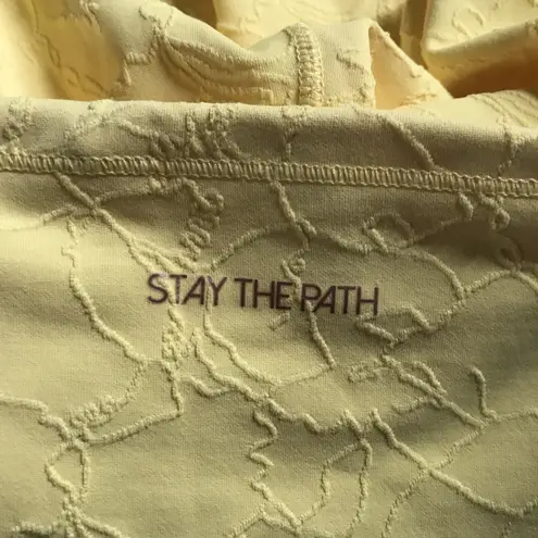 calia by carrie underwood leggings XS NWT Yellow