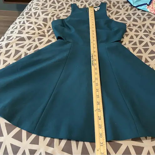 Elizabeth and James Elizabeth and James Emorie Dress Cutout Fit & Flare Mini Sleeveless Size 2