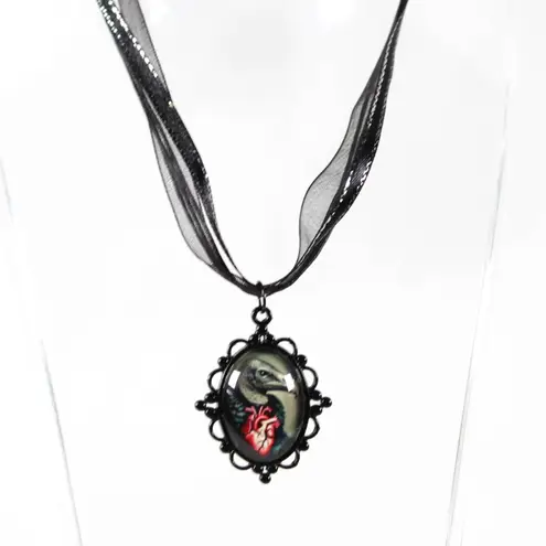 Handmade Feast of the Fallen – Gothic Vulture & Anatomical Heart Necklace