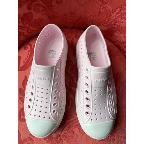 Native Ladie's Pink Slip