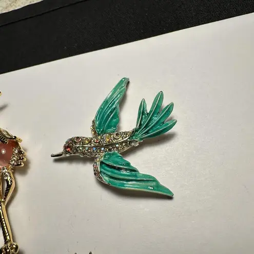 Flamingo , Peacock, Flying Bird Lot Of 3 Rhinestone Gold Tone Brooch Pins