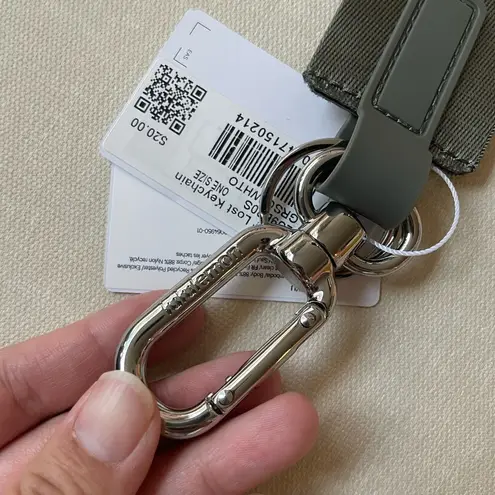 Lululemon Never Lost Keychain - Grey Sage/White Opal